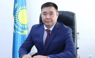 Арест и штрафы: экс-аким Мангистау за рулем в нетрезвом состоянии