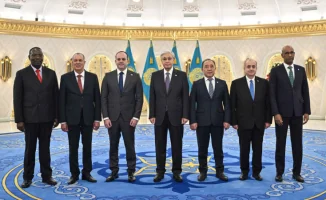 Касым-Жомарт Токаев принял верительные грамоты новых послов ряда государств, что свидетельствует о продолжении дипломатических отношений Казахстана с международным сообществом.