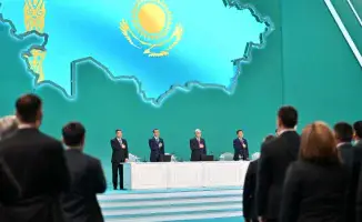 Токаев предупреждает акимов о рисках популизма для доверия населения