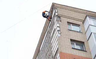 Смерть фельдшера Улданы Мырзуан: трагедия в Астане и критика бардака в строительстве от депутата Мажилиса Абуталипа Мутали