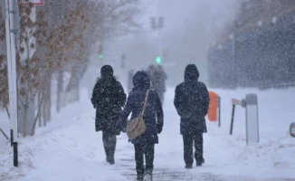 Астана в метельном плену, Алматы в теплом объятии