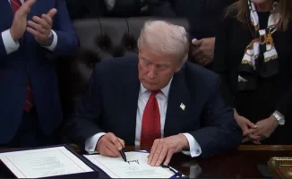 США завершили самый долгий шатдаун в истории: Президент Трамп подписал временный бюджет