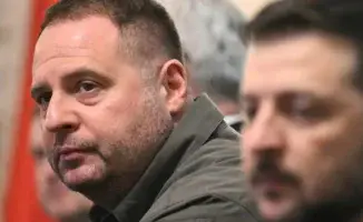 Отставка Ермака: как смена руководства офиса президента повлияет на политику Украины