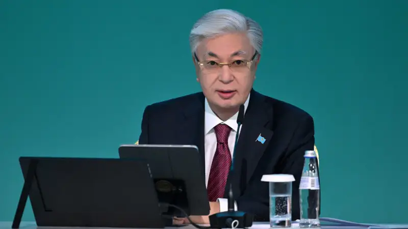 Токаев: "Не дайте теням затмить свет референдума" — Президент призывает правоохранителей к бдительности перед общенациональным голосованием Астане