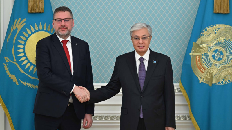 Токаев принял спецпредставителя ЕС по Центральной Азии Эдуардса Стипрайса Астане