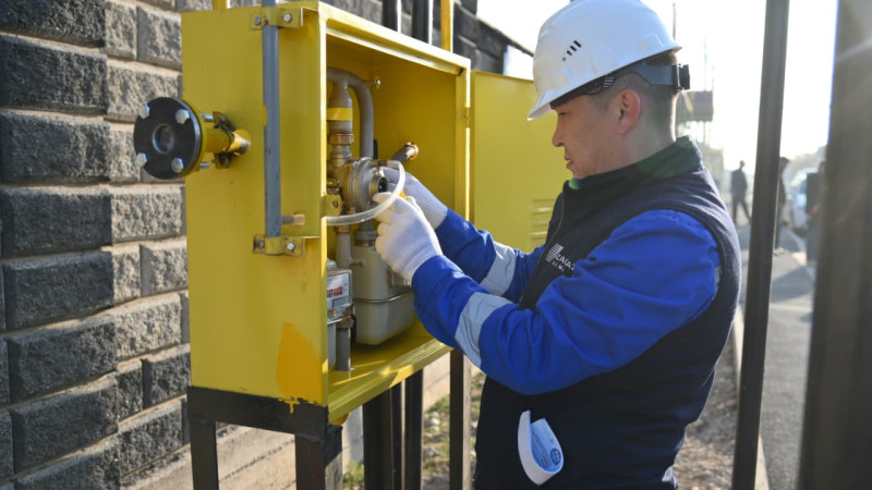 Жители “Кызылжар-2“ в Шымкенте получили доступ к воде, электричеству и газу Астане