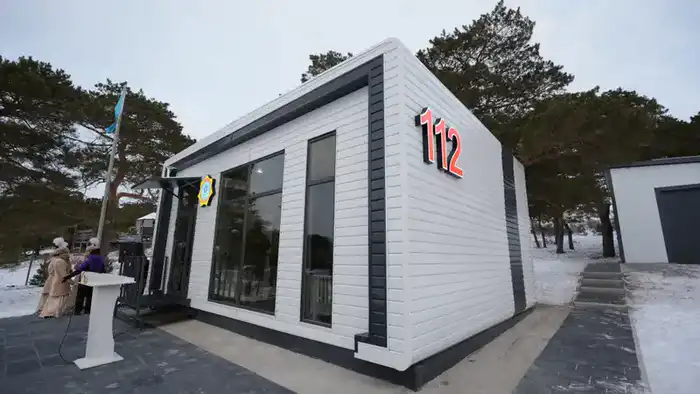 Глава МЧС открыл новую модульную спасательную станцию на берегу озера Имантау (5)