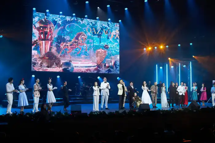 Новогодний концерт «NEW YEAR with QAZAQCONCERT» объединил звезд казахстанской сцены (5)
