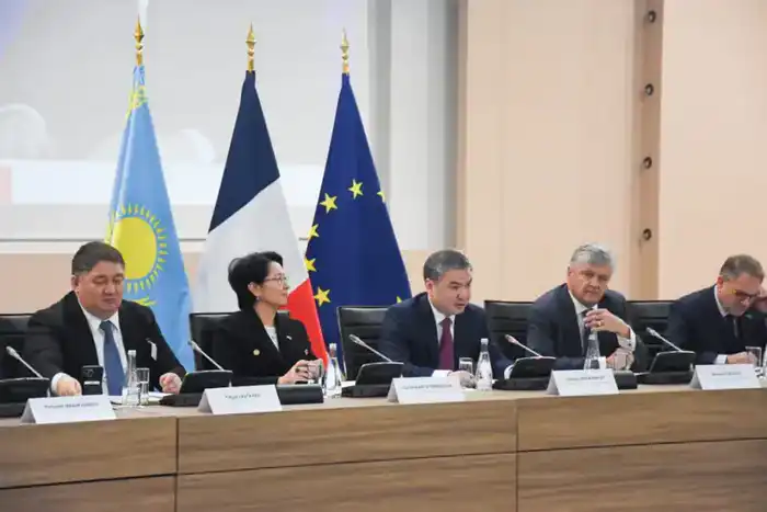 Казахстан и Франция укрепляют сотрудничество в Париже Астане