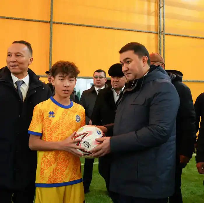 ТУРКЕСТАН: В КАЗЫГУРТСКОМ РАЙОНЕ ОТКРЫЛСЯ СОВРЕМЕННЫЙ СПОРТИВНЫЙ КОМПЛЕКС (5)