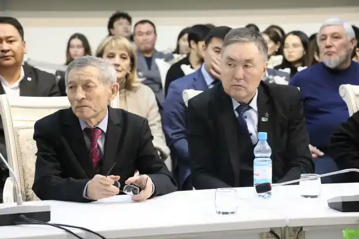 Международный литературный форум и презентация новых книг состоялись в Павлодаре (3)