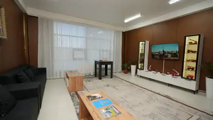 Глава МЧС ознакомился с модернизацией пожарной части в Шымкенте (3)