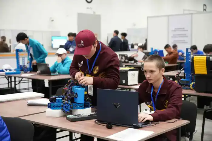 WorldSkills Kazakhstan 2025: первый день чемпионата профессионального мастерства в Астане прошёл на высоком уровне (7)