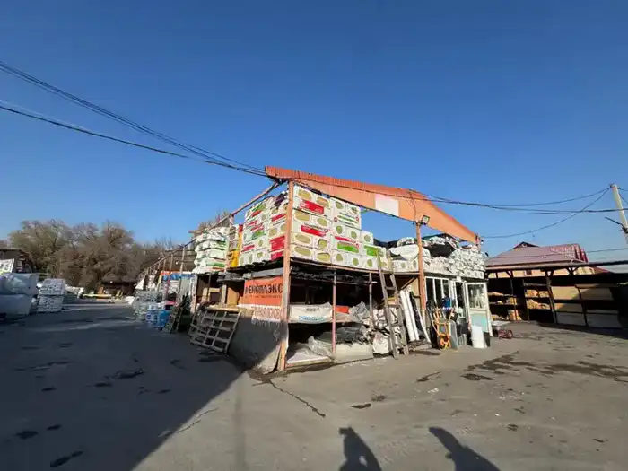 Снос незаконного рынка в Алматы стартовал Астане