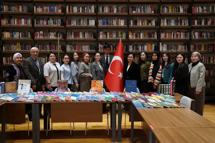 В крупнейшей библиотеке Стамбула впервые открылся научно-литературный уголок Казахстана (3)