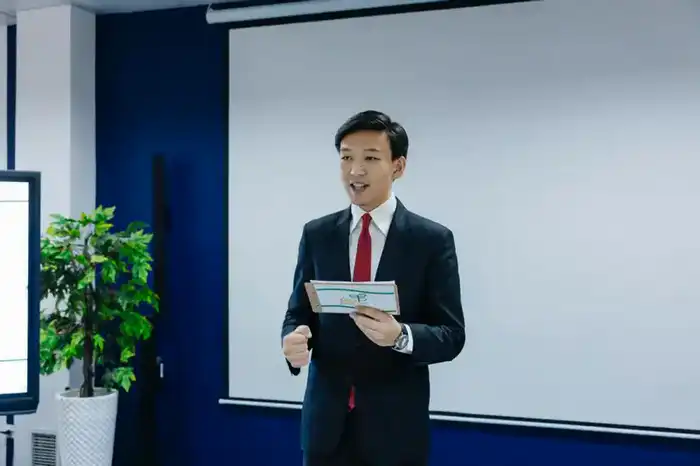 В рамках экологической акции «Таза Қазақстан» состоялась встреча с молодёжью (6)