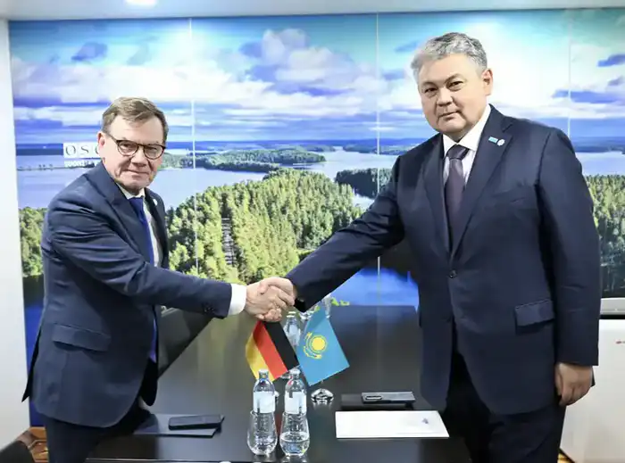 Глава МИД Казахстана провёл ряд двусторонних встреч с министрами иностранных дел государств-членов ОБСЕ (8)