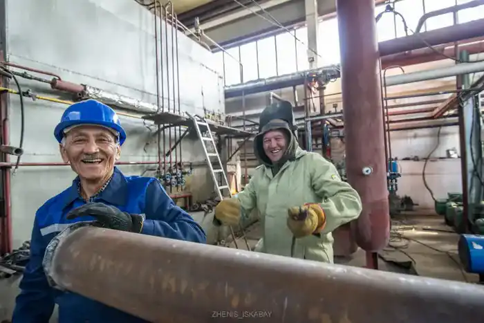 Бейбит Исабаев: «В области Жетісу за 10 месяцев достигнут устойчивый рост во всех отраслях» (9)