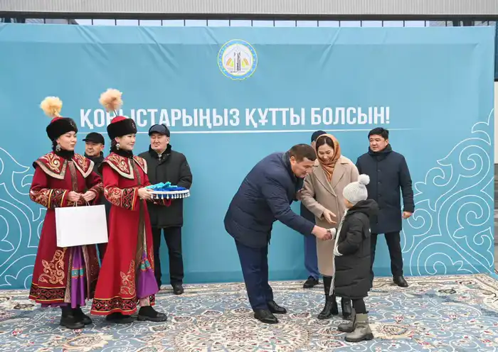 Кызылординцы получили ключи от новых квартир в канун Нового года (2)