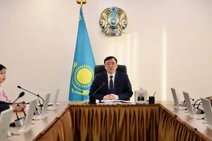 В Минтруда обсудили вопросы служебной этики и культуры взаимоотношений Астане