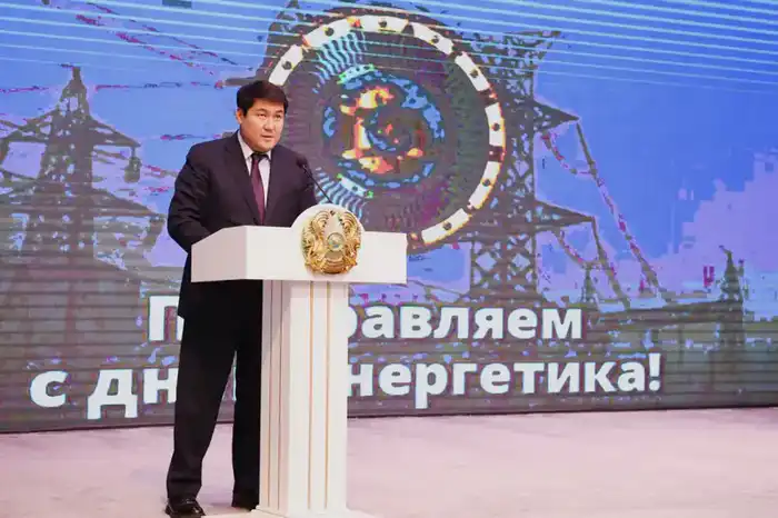 Конаев празднует День энергетика: награды и планы на будущее Астане