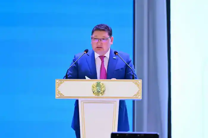 Аким области встретился с жителями города Семей (2)