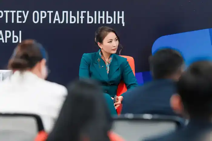 В Астане представили Национальный доклад «Молодежь Казахстана – 2025» (3)