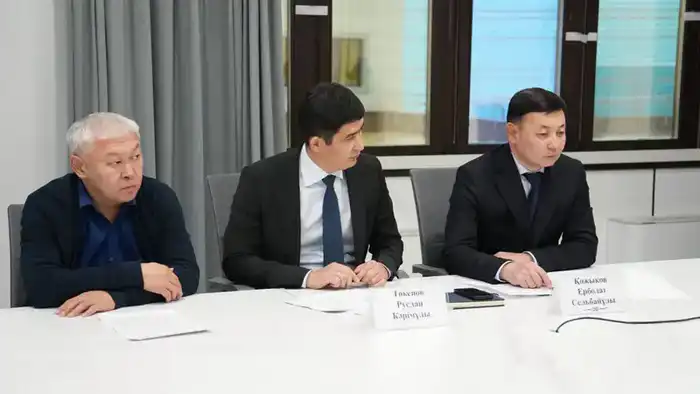 Встреча с вице-министром экологии вопросы утилизации переработки отходов Астане