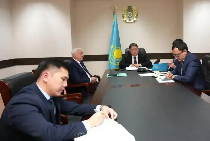 В Казахстане готовятся к праздничным дням: 100 дополнительных авиарейсов и меры по защите прав пассажиров Астане