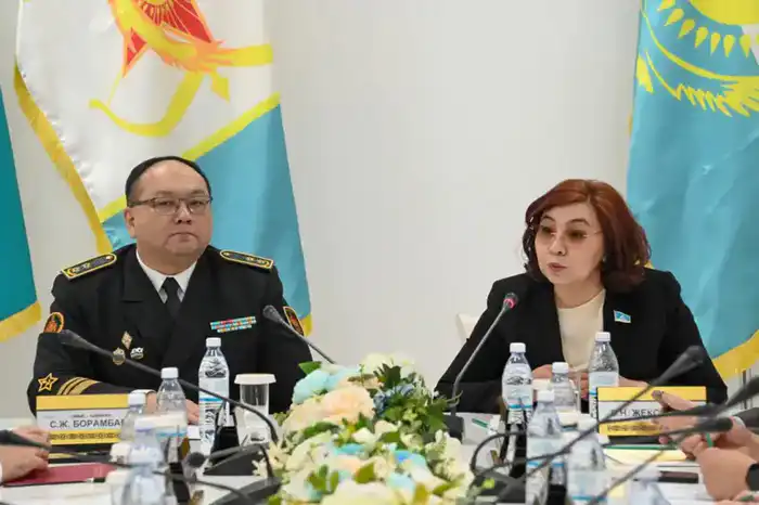 Министерство обороны заключило меморандум с Клубом главных редакторов (2)