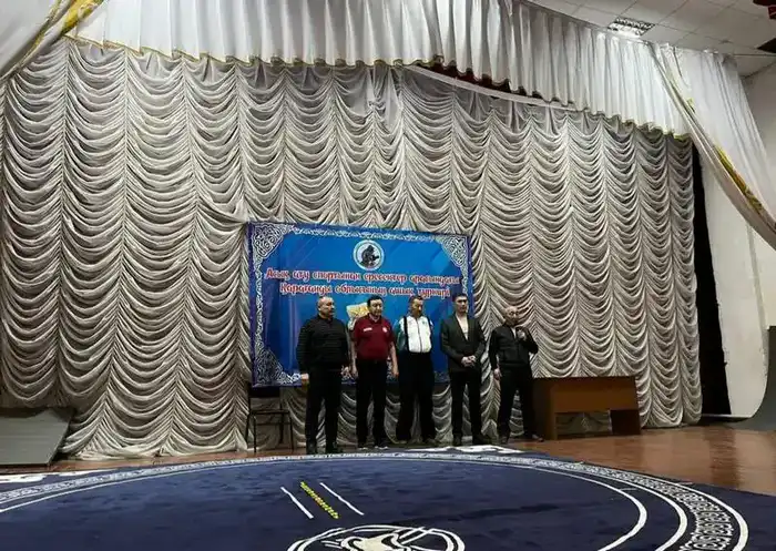 Традиция, азарт и точный расчёт: в Каркаралинском районе состоялся открытый турнир по асық ату (5)