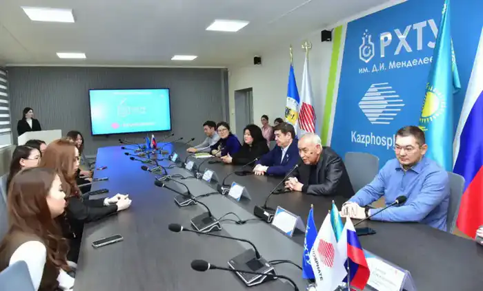 Первый выпуск двойных дипломов в Таразе Астане