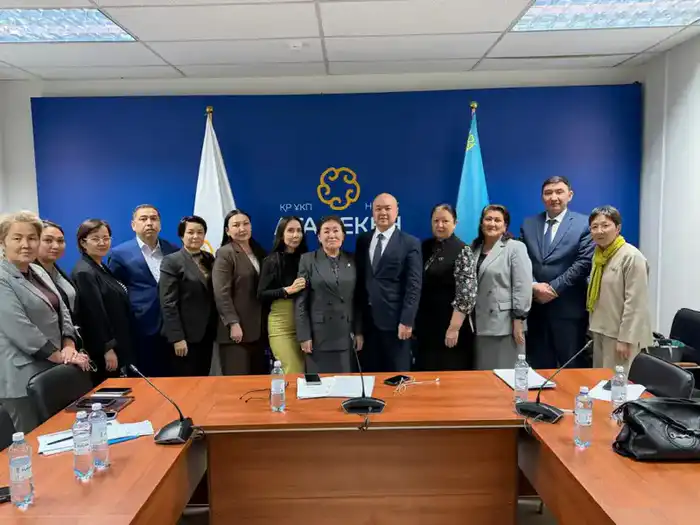 Эксперты обсуждают развитие непрерывного образования в Казахстане на рабочем совещании Астане