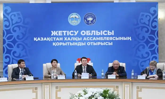 В области Жетісу в честь 30-летия Ассамблеи народа Казахстана выпустили историческую книгу и художественный фильм (2)