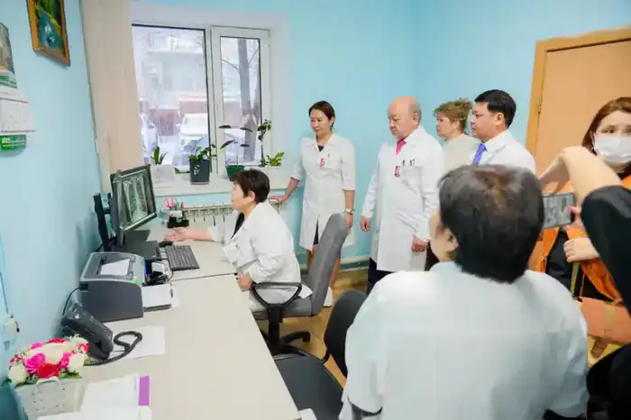 В Астане открылся высокотехнологичный Эндоскопический центр (8)