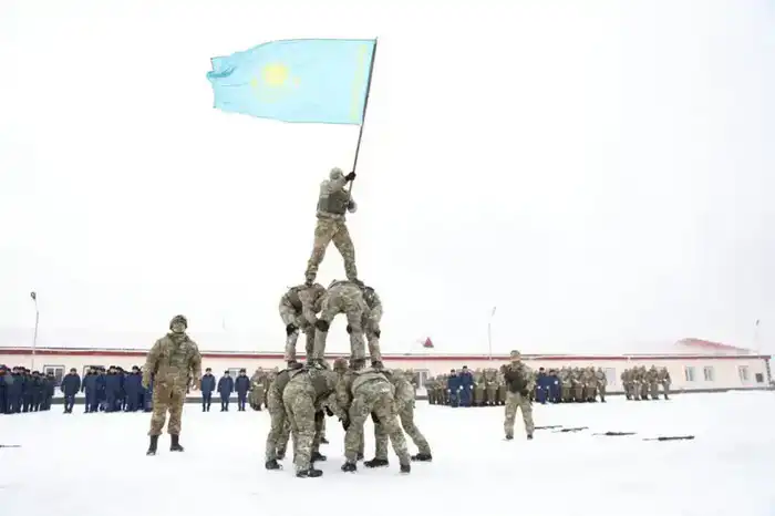 В Акмолинском гарнизоне солдаты войск ПВО дали клятву на верность Родине (8)