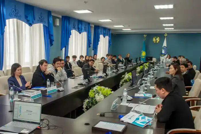 В Караганде прошел региональный инновационно-индустриальный форум QarTech (8)