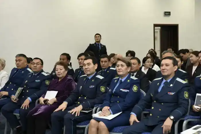 «Закон и порядок»: «Клуб будущих прокуроров» запускают в столичных школах (2)