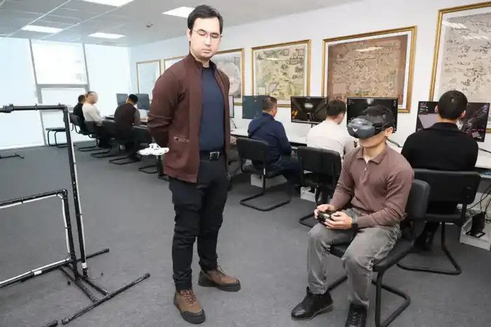 Спецподразделение «Бүркіт» Национальной гвардии осваивает FPV-дроны (7)