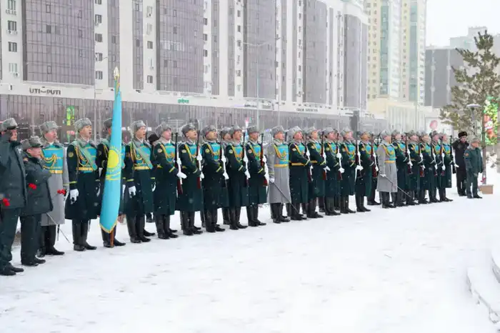 В Вооруженных силах почтили память Героя Советского Союза Бауыржана Момышулы (6)