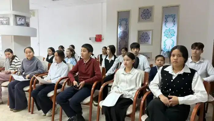 Литературно-поэтический вечер, посвящённый 120-летию Утебая Турманжанова, состоялся в Национальной академической библиотеке РК (2)