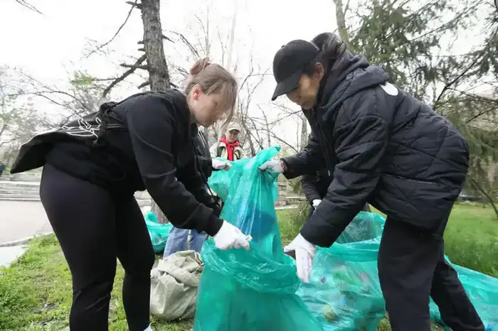 Алматы планирует улучшить экологическую ситуацию к 2028 году с помощью чистого транспорта и переработки мусора Астане