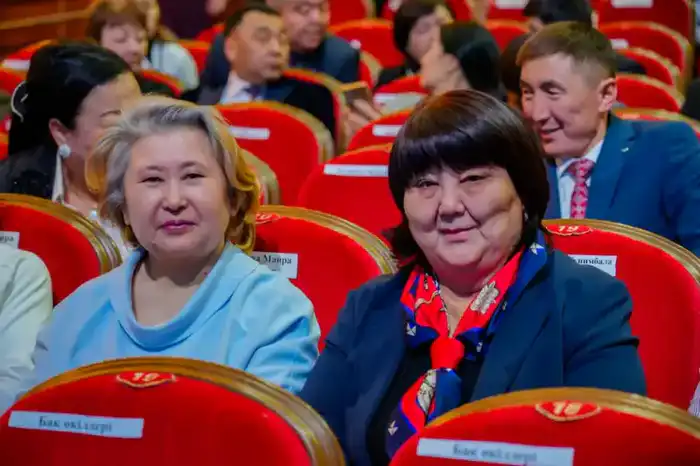 «Ценность. Личность. Будущее»: в Астане прошел международный педагогический форум (8)