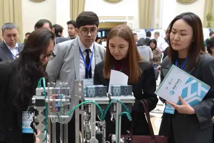 В Караганде прошел региональный инновационно-индустриальный форум QarTech (2)