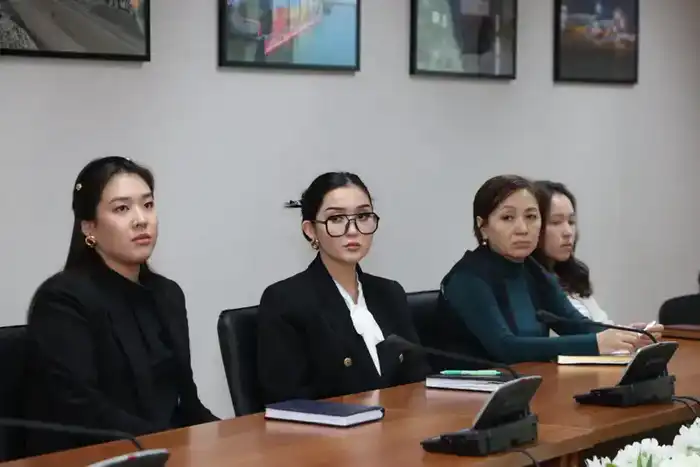 В Министерстве транспорта РК состоялся совместный семинар-тренинг (5)