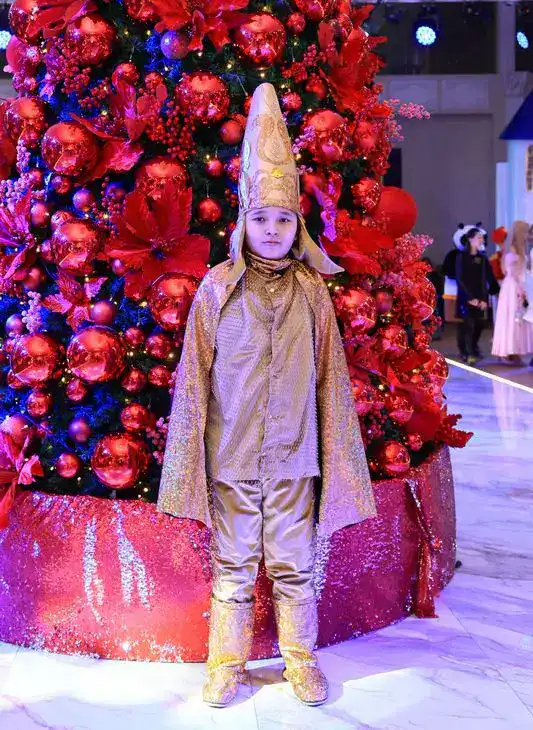 Новогодний праздник для 200 детей в Карагандинской области: поздравления от Акима и подарки для воспитанников детских домов и детей с инвалидностью Астане