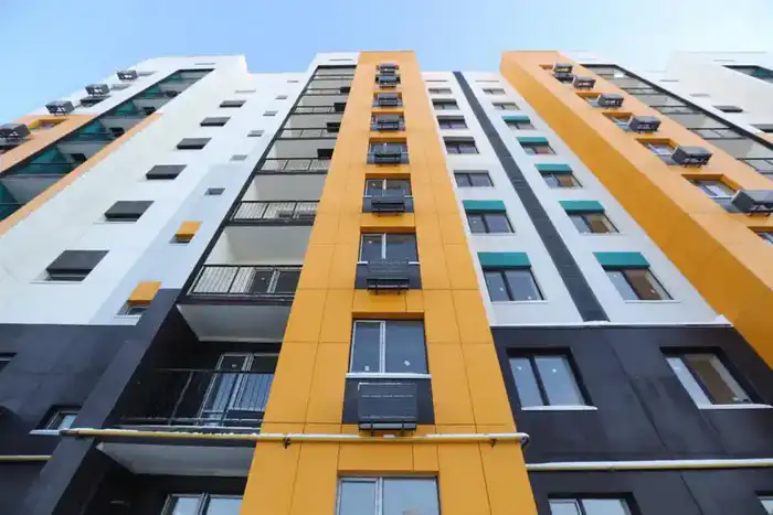 Аким Алматы проверил ход строительства ряда социальных объектов (4)