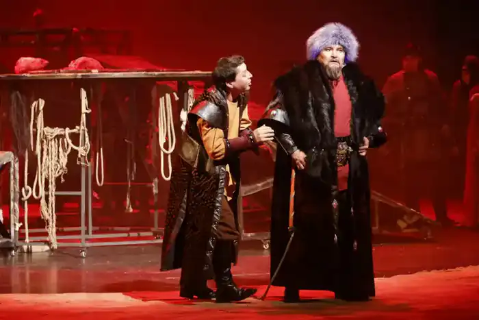 В Жетісу торжественно отметили присвоение академического статуса драматическому театру имени Бикен Римовой (4)