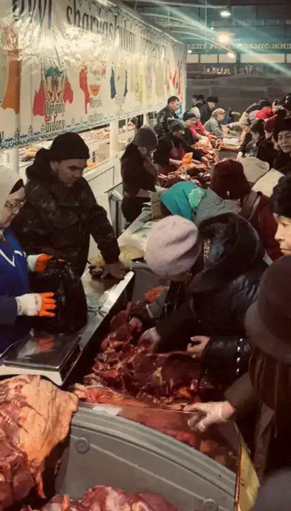 Сельскохозяйственная ярмарка в Актобе: поддержка местных производителей и доступные цены для жителей Астане