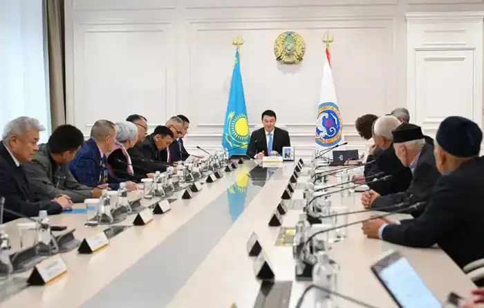 Аким Алматы встретился с участниками декабрьских событий 1986 года (6)